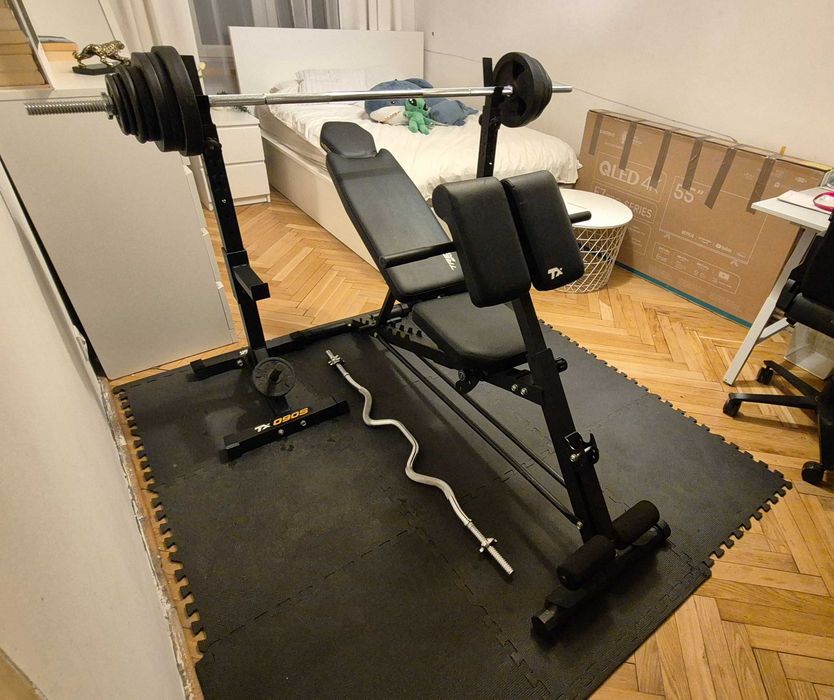Zestaw: Ławka Trex Sport TX 200B; stojaki Trex Sport 090s; i inne
