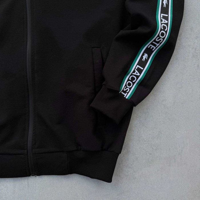 Спортивний чоловічий костюм Lacoste з лампасом