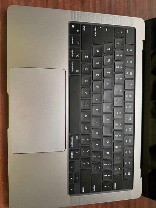 Macbook Pro M3 2023 14” 8/512 MTL73LL/A