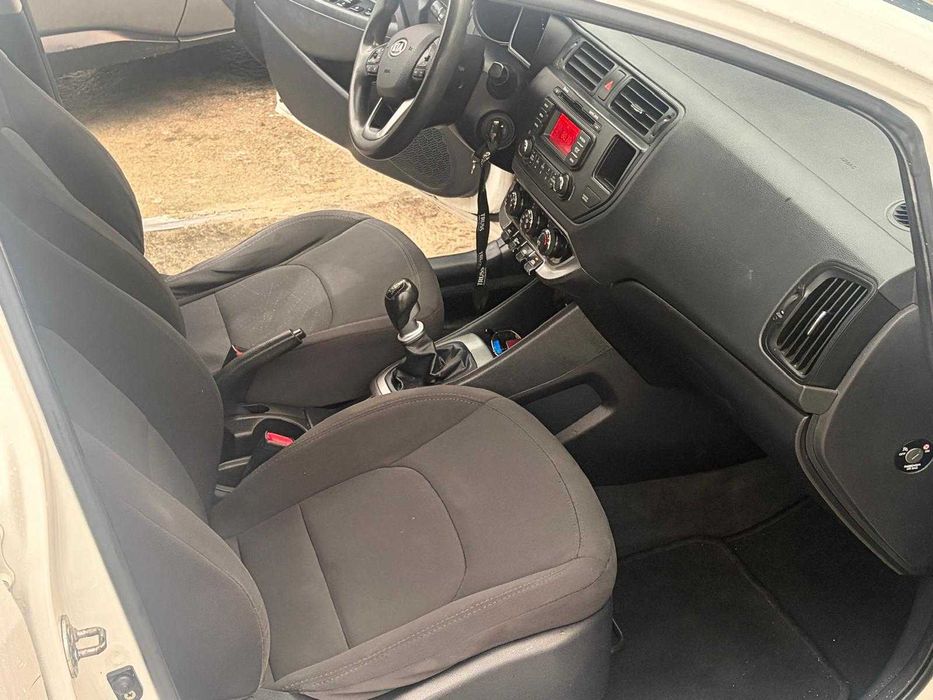 KIA RIO 1.1 CRDi (Diesel) – 2012 – Único Dono & Super Económico!