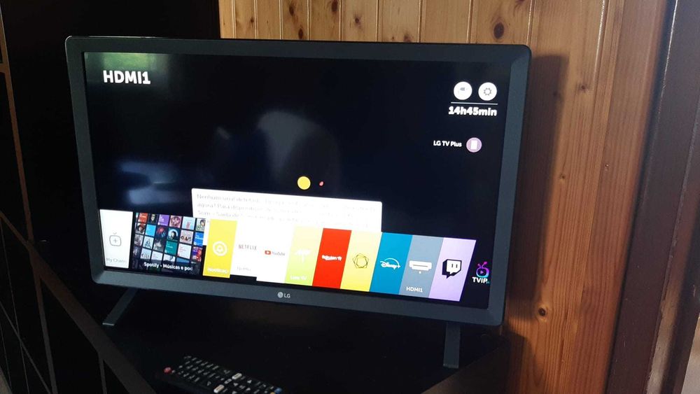 Fantástico Monitor LG 24" 24TL520S-PZ LED com Smart TV HD