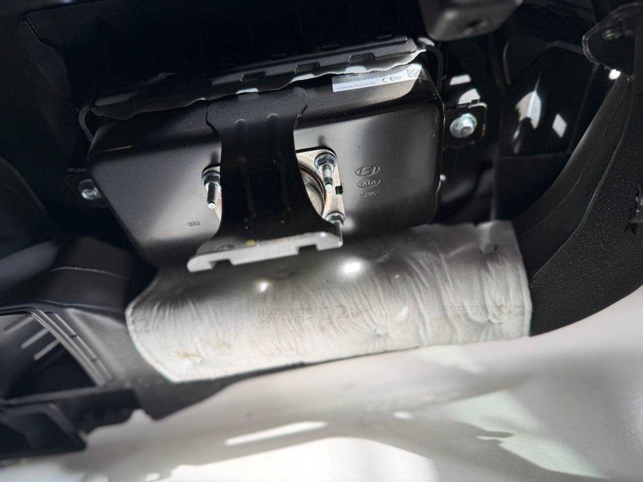 Торпедо панель передня Airbag подушка Hyundai Kona Electric штора ремень (комплект)
