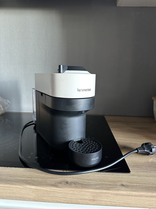 Nespresso Vertuo. White