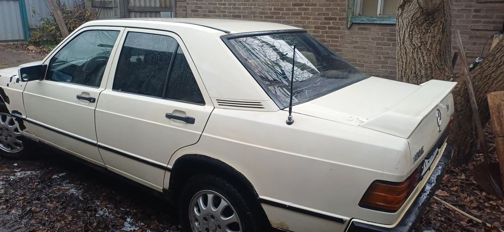 Продам Мерседес 190