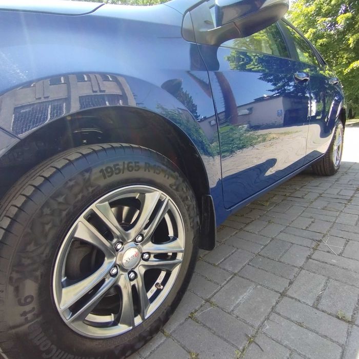 Автомобiль Тойота Корола