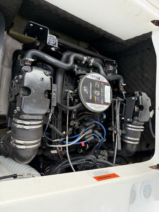 Łódź motorowa rinker 192 captiva 4,3v6