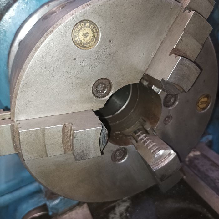 Патрон токарний 200 мм. Поляк