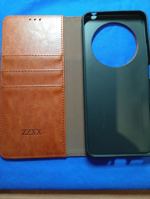 Чехол-книжка на смартфон POCO C75