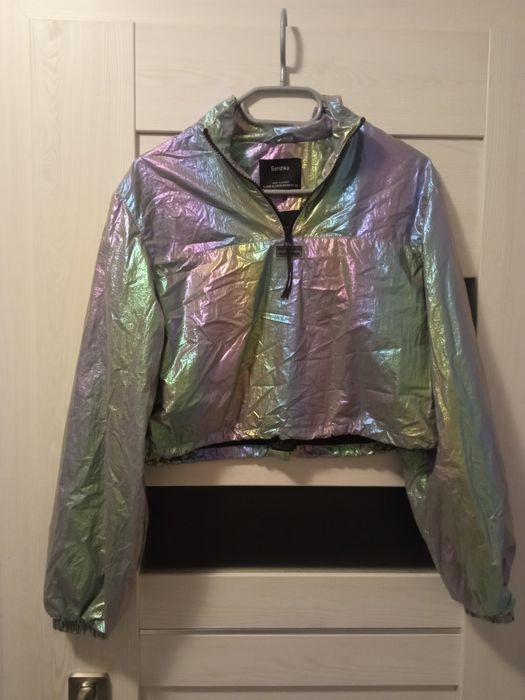 Krótka kurtka Bershka
