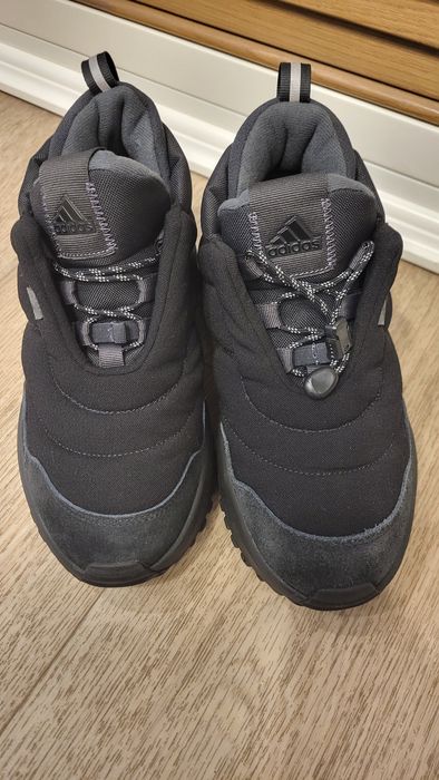 Женские зимние ботинки Adidas 4000 грн