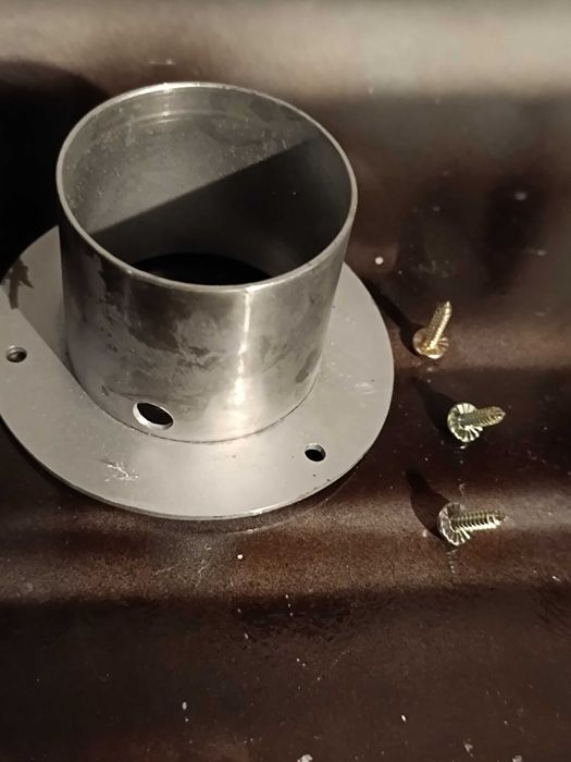 2 Suportes metálicos