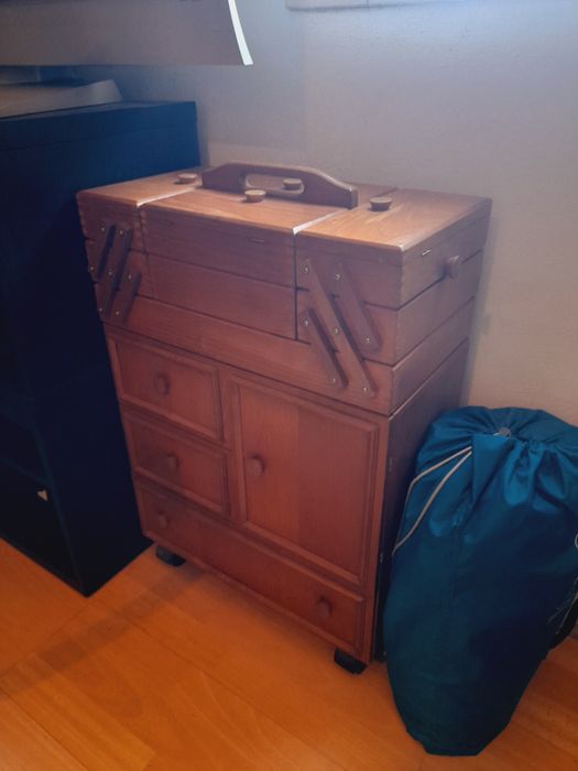 Mesa de Costura + Apoio