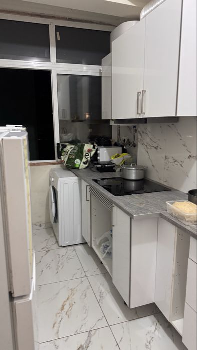 Quarto compartilhado por 3