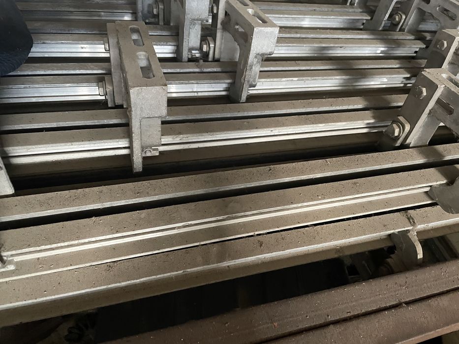 Рейси для підвісного мяса курятина, свинина