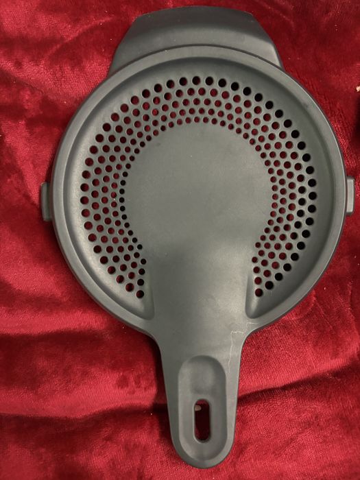 Bimby Tm6 (Semi Nova) + Copo extra Bimby (Opcional)