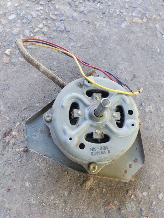 Електродвигун. Электродвигатель