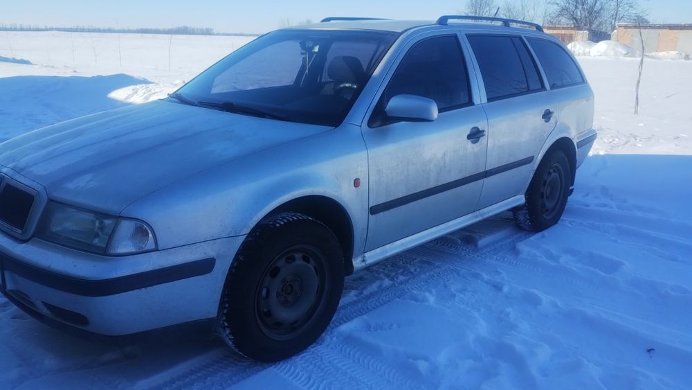 Шкода Октавія Тур