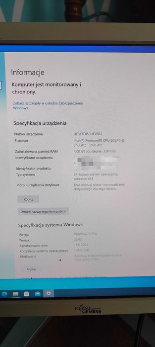 Komputer stacjonarny Lenovo + monitor.