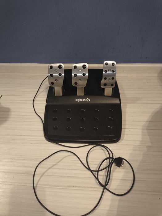 Kierownica Logitech g29+stojak