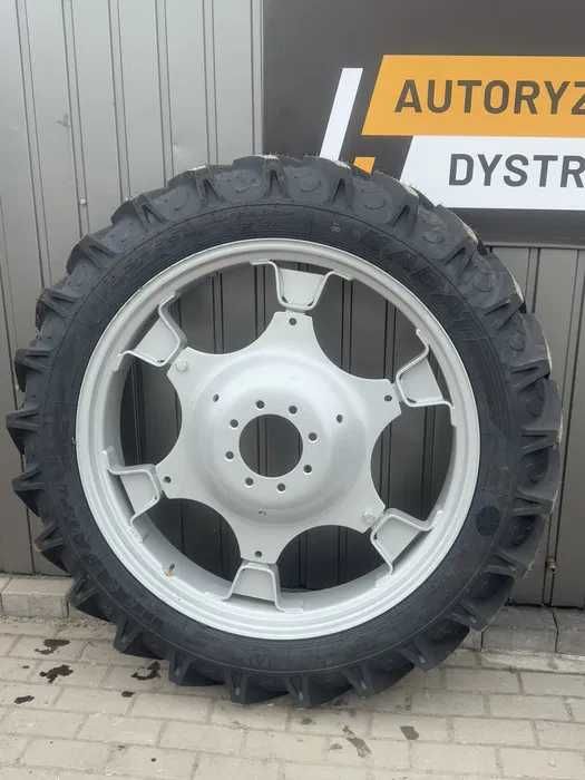 Obręcz koła W8-36 z gwiazdą Ursus C360 wąskie 8-36