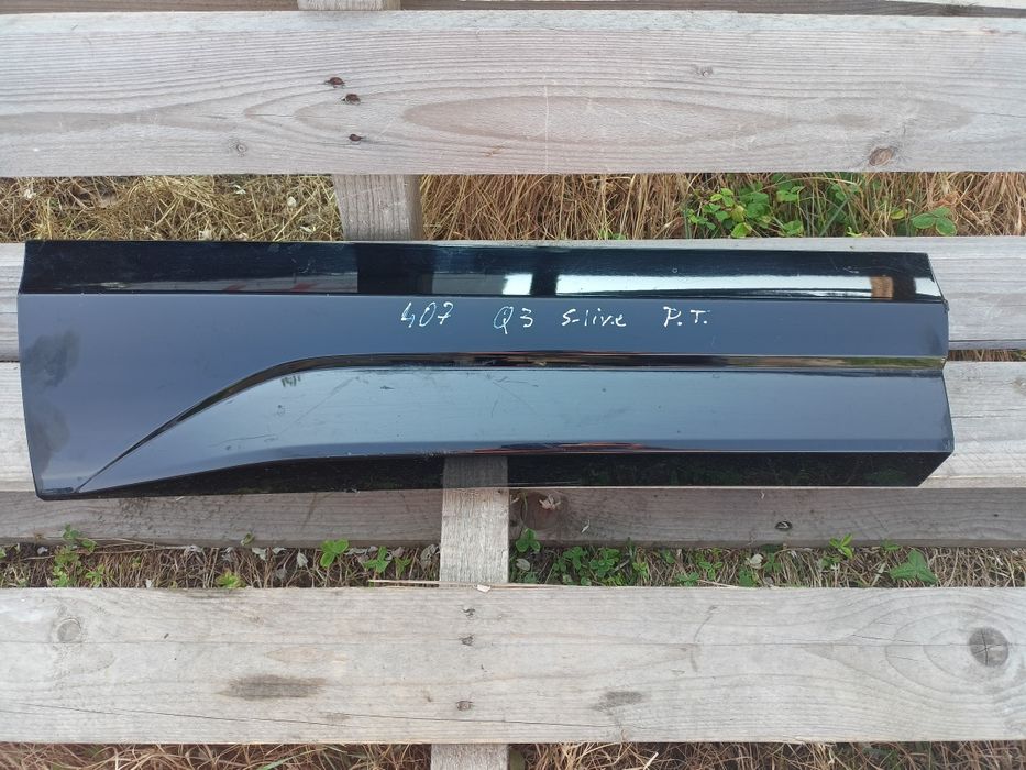 Audi Q3 I 1 8U0 8U 11-17 listwa drzwi prawy tył prawa tylna S-LINE