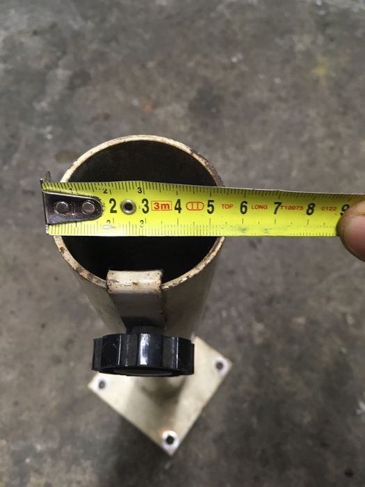 Uchwyt do parasola ogrodowego