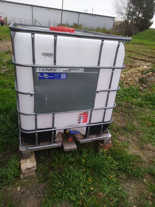 Pojemnik Mauzer 1000l. czysty