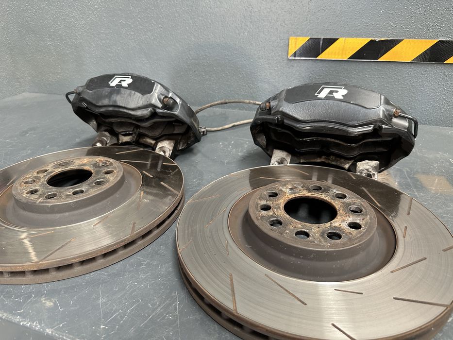 Travagem VW / Audi 4 pistons 340mm – completa