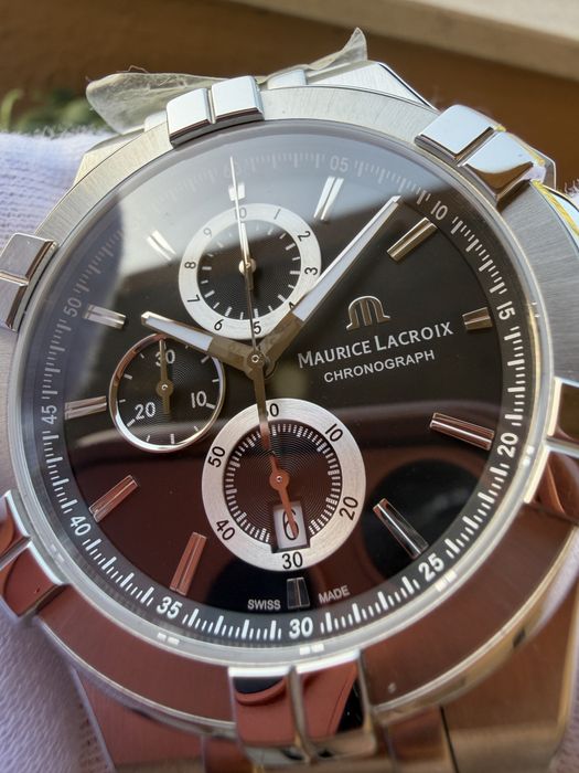 Maurice Lacroix Aikon Chronograph Novo!