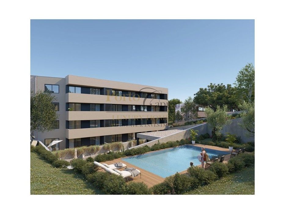 Fantastic Development in a Closed Condominium with Swimming Pool
Aparta...