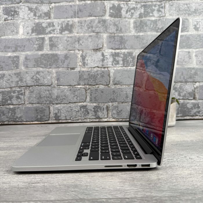 Apple MacBook Pro 13