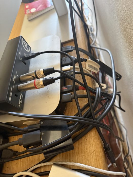 Apple M1, 8GB Ram, 245GB  de disco