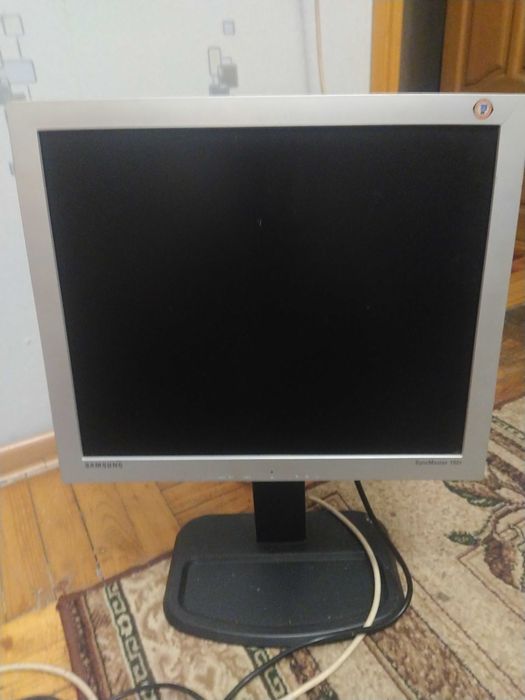 Монітор Samsung 192v