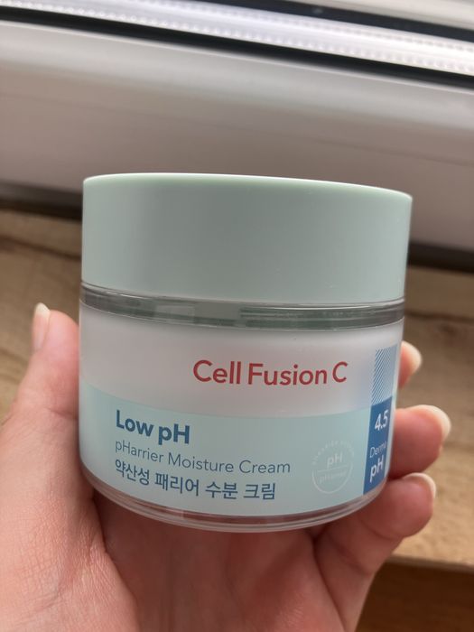 Krem Cell Fusion low ph, pHarrier Moisture Cream.