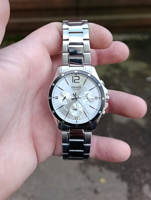 Продам Casio MTP-1374D-7A