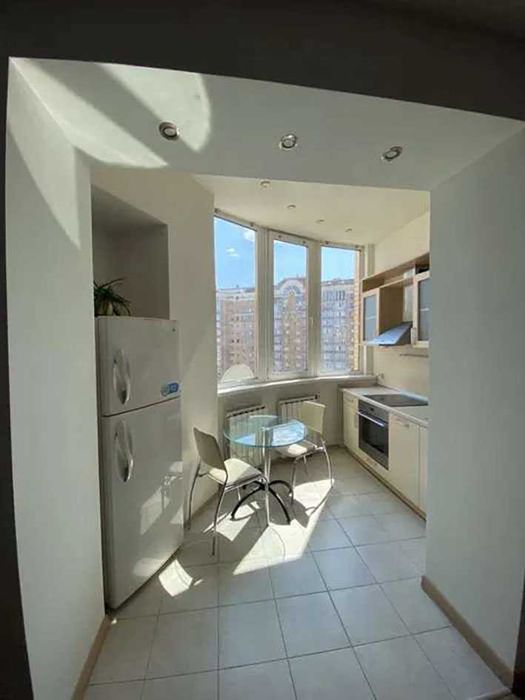 Apartment in Kyiv - View 3