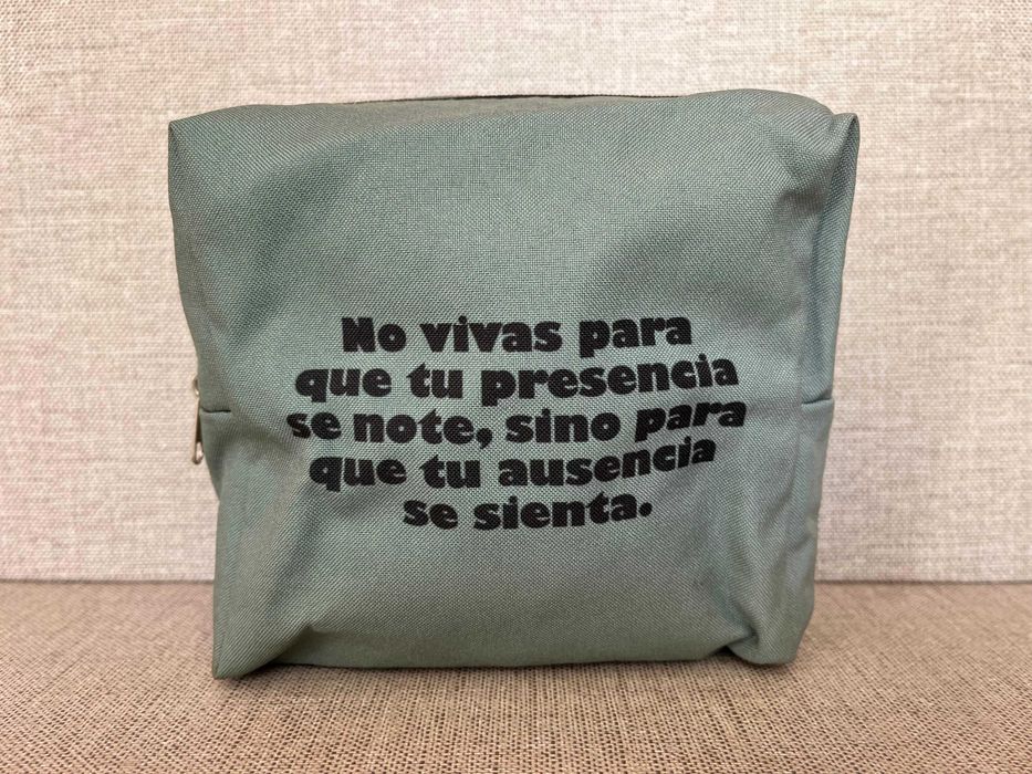 Bolsa Necessaire Exclusiva - Tributo a Bob Marley