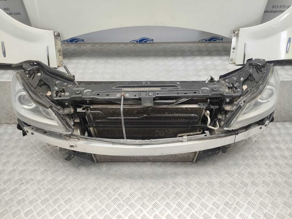 Frente completa Mercedes Benz Class C W204 AMG Facelift Diesel de 2011 a 2015