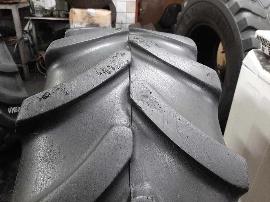 Opona używana rolnicza 320/70R24 FIRESTONE PERFORMER 70; 500zł W4175