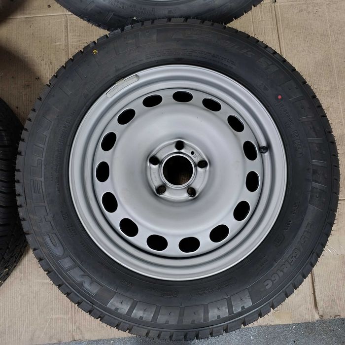 Koła Letnie 16" 5x108 Peugeot Expert Jumpy Vivaro Proace 215/65/R16C