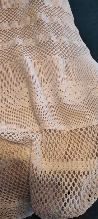 Colcha Branca Antiga