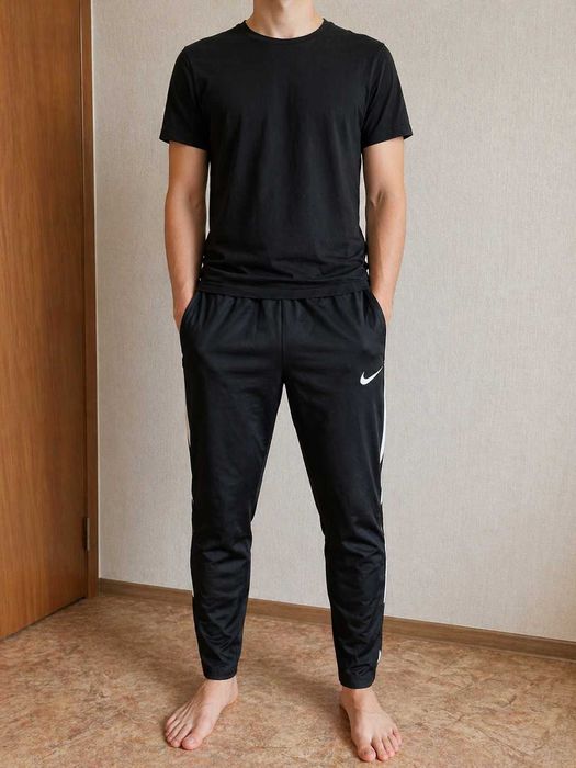 Штани спортивні чоловічі Nike Dri-Fit