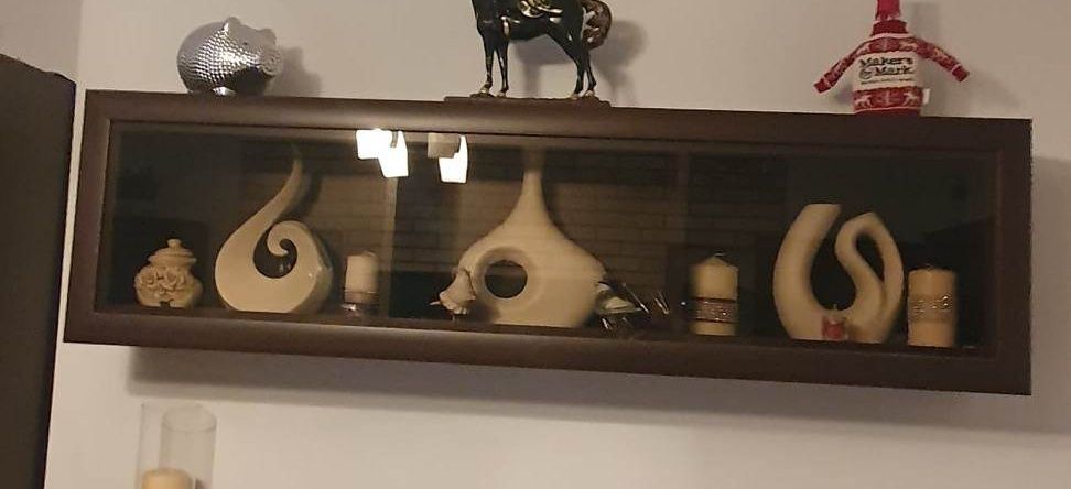 Sprzedam śliczną witrynę na ścianę