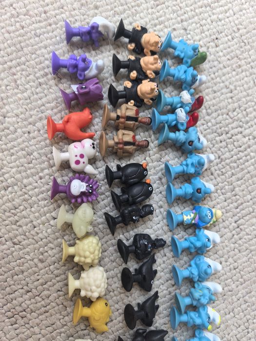 Stikeez zestaw 77szt figurki Smerfy, Star Wars, warzywa, zwierząta
