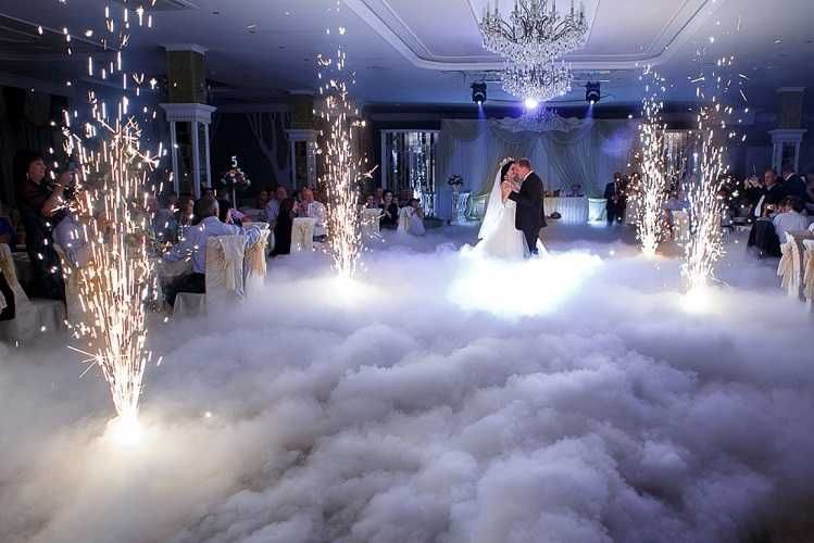 Важкий дим, Холодні фонтани