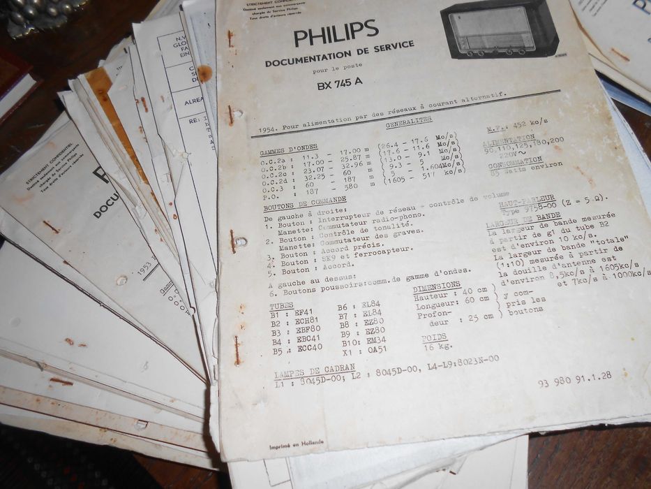 Esquemas de rádio PHILIPS  antigos e muito antigos