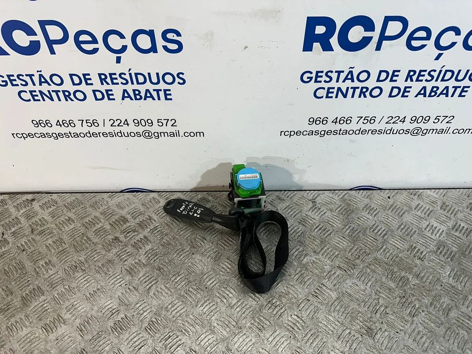 Cinto De Segurança Frontal Direito Original Mercedes Benz Classe C