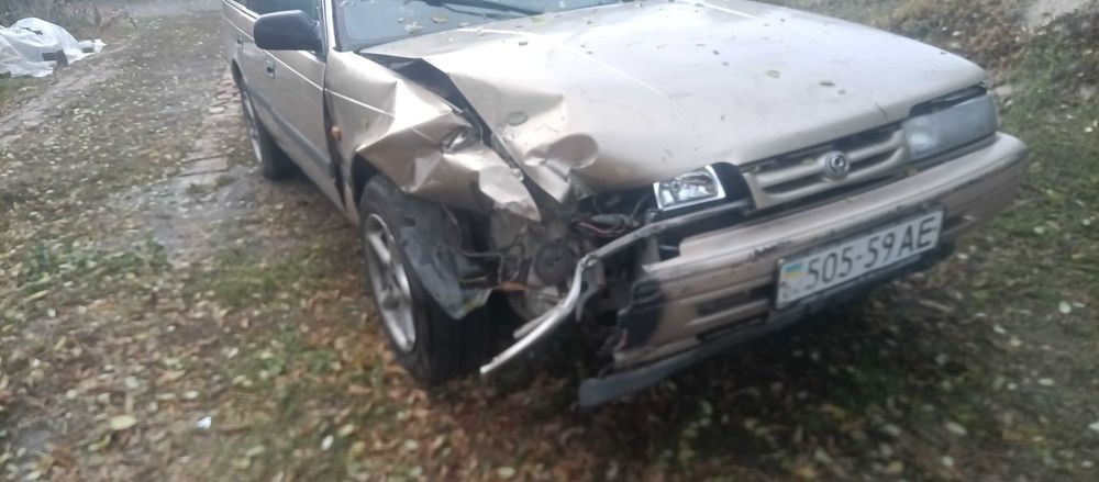 Mazda 626 универсал