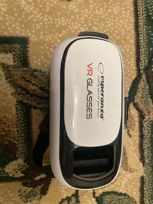 Продам.VR окуляри,майжк не користувався