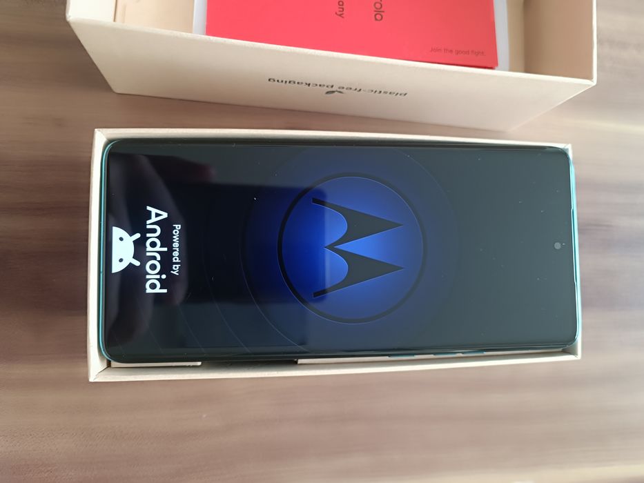 Моторола edge 40 neo